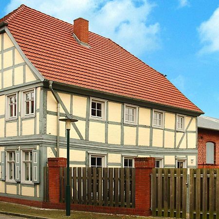 Ferienhaus Rosenhof In Lenzen エクステリア 写真